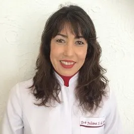 Juliana Shinnae de Justi - Ortodontista<br />CRO 4609/SC